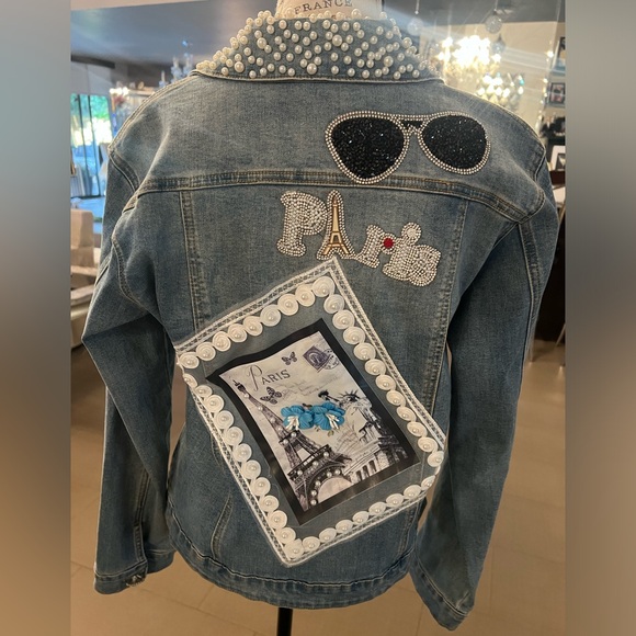 🆕 Berek Paris Pearls & Rhinestones Paris Denim Jacket - Picture 3 of 17